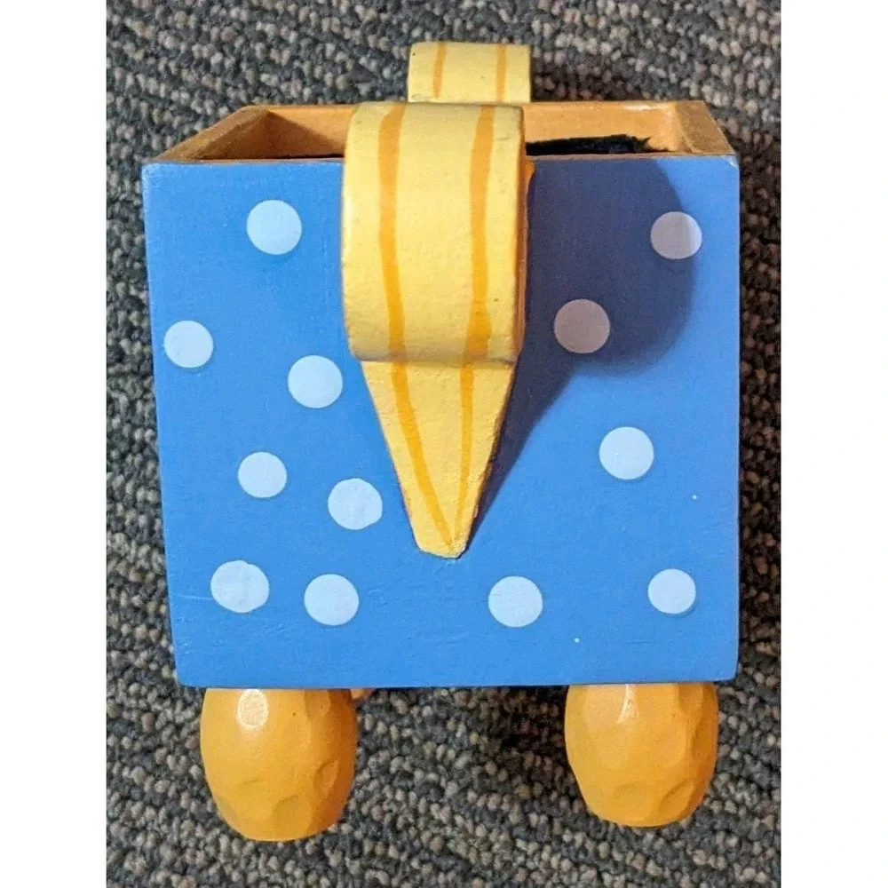 Vtg Wood Trinket Box Yellow Dog Figural Whimsical Hand Painted Susan Ryan 6